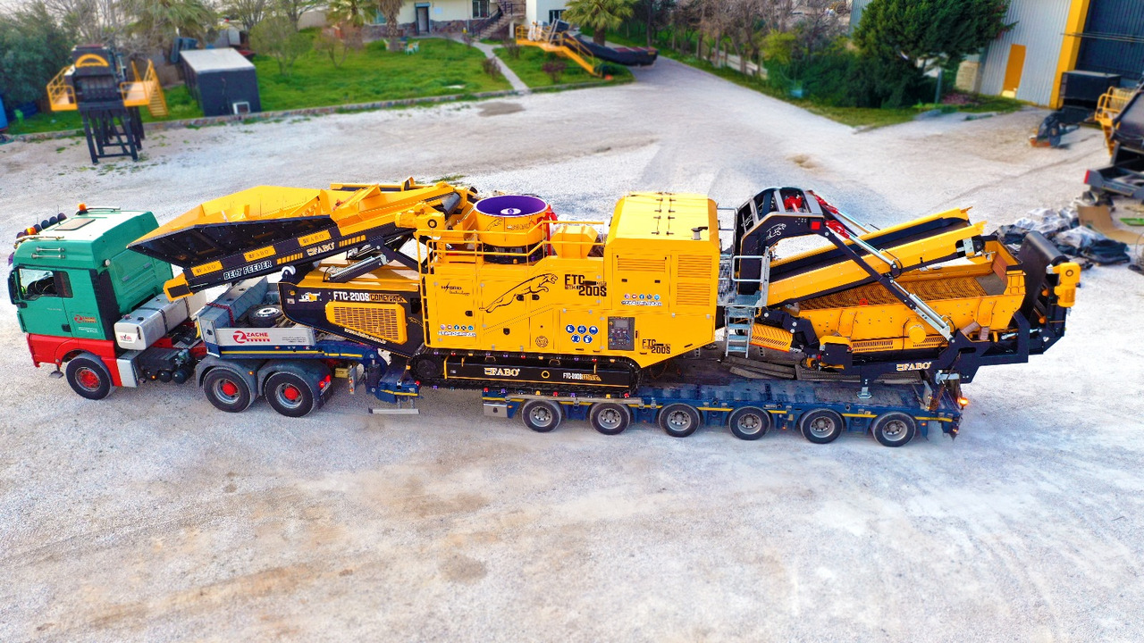 Concasseur mobile neuf FABO Mobile crusher