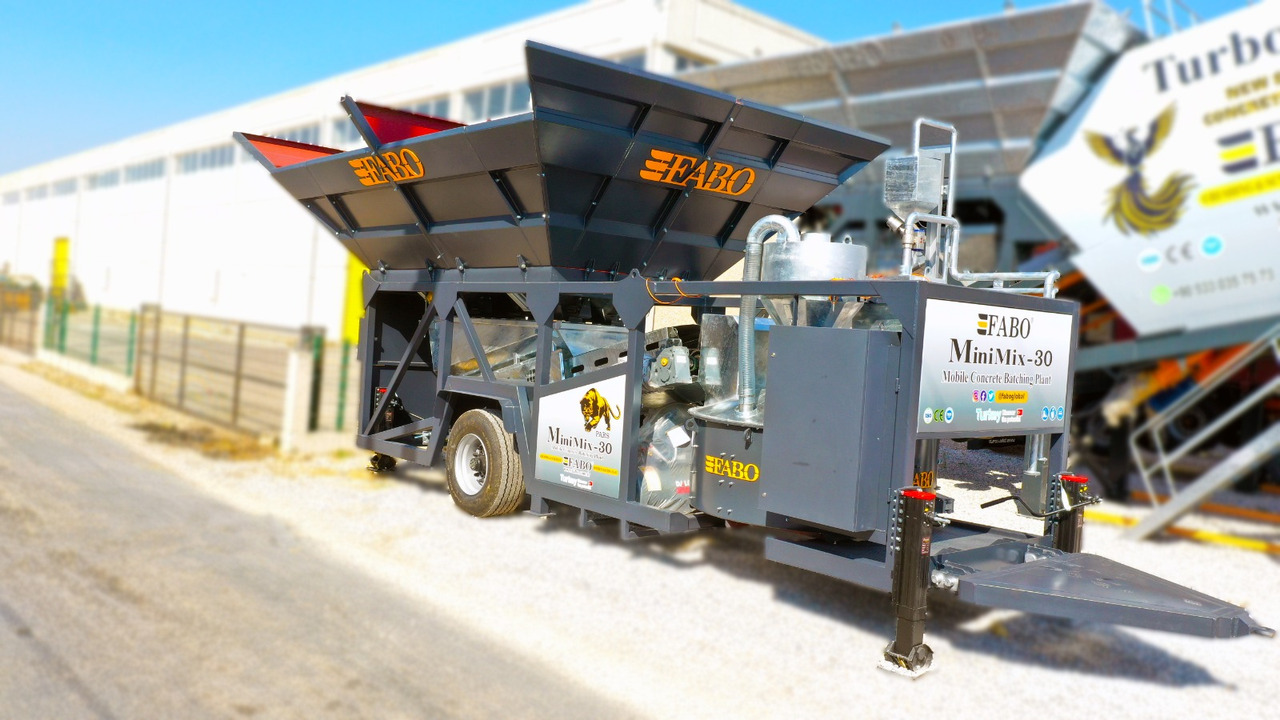 FABO mobile concrete batching plant - Centrale à béton: photos 1 FABO mobile concrete batching plant - Centrale à béton: photos 1