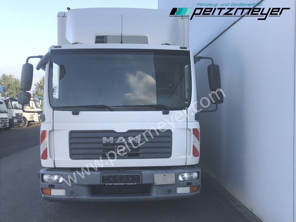 MAN TGL 8.180 BB Koffer mit Seitentür - Camion fourgon: photos 5 MAN TGL 8.180 BB Koffer mit Seitentür - Camion fourgon: photos 5