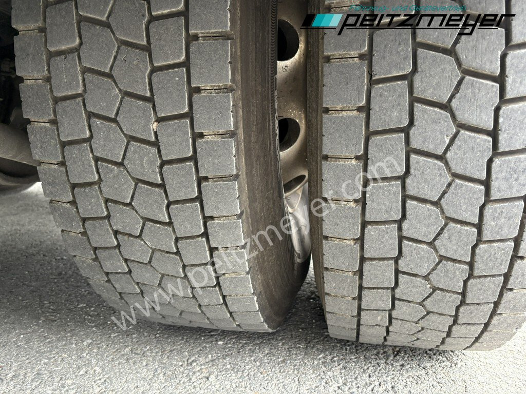 Camion benne MAN TGS 26.460 FL 6x2 Kipper+Kran+Funk Lenkachse, 2-Seitenkipper, Atlas 172.3: photos 39 Camion benne MAN TGS 26.460 FL 6x2 Kipper+Kran+Funk Lenkachse, 2-Seitenkipper, Atlas 172.3: photos 39