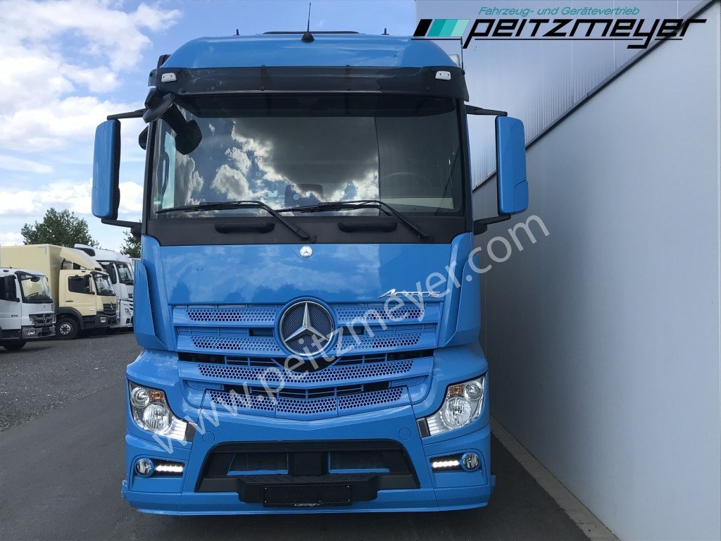 MERCEDES-BENZ Actros 1832 LL Pritsche + LBW EU 6 - Camion à rideaux coulissants: photos 5 MERCEDES-BENZ Actros 1832 LL Pritsche + LBW EU 6 - Camion à rideaux coulissants: photos 5