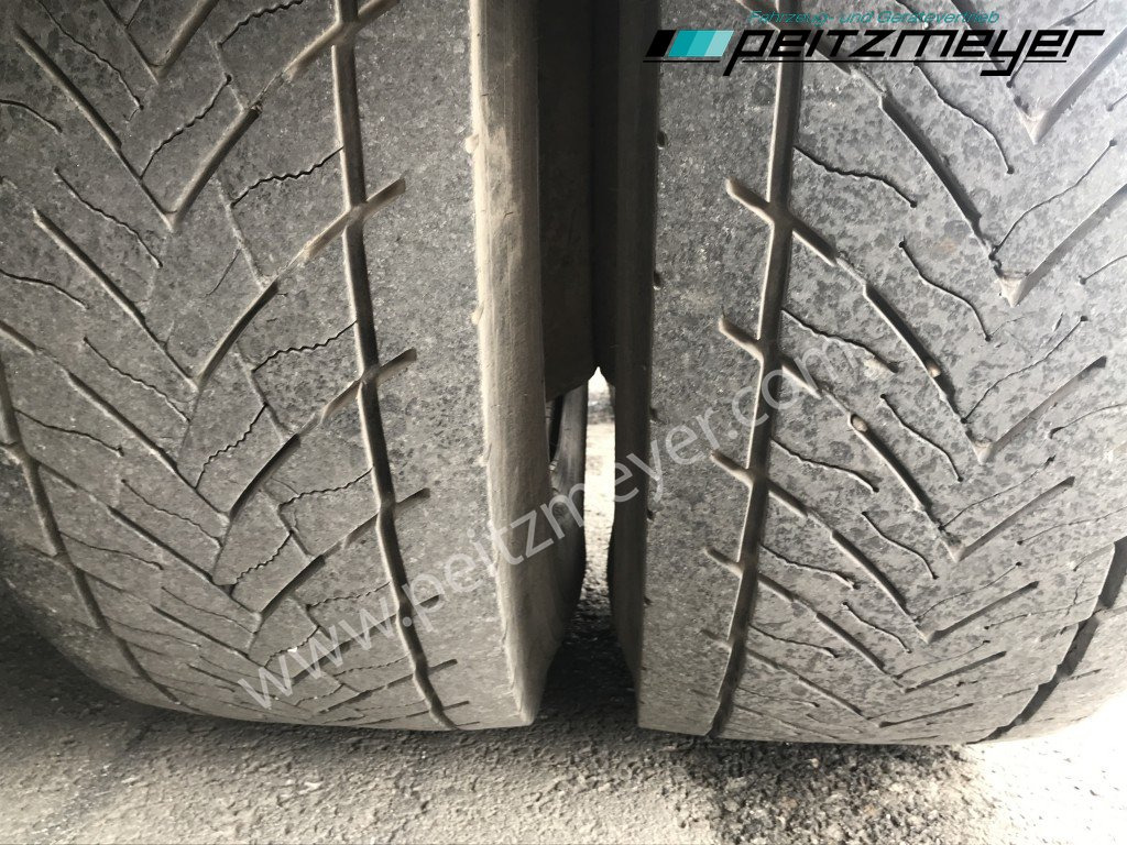 Camion plateau, Camion grue MERCEDES-BENZ Actros 2536 LL Pritsche HMF Heckkran m. Zange Baustoff: photos 34