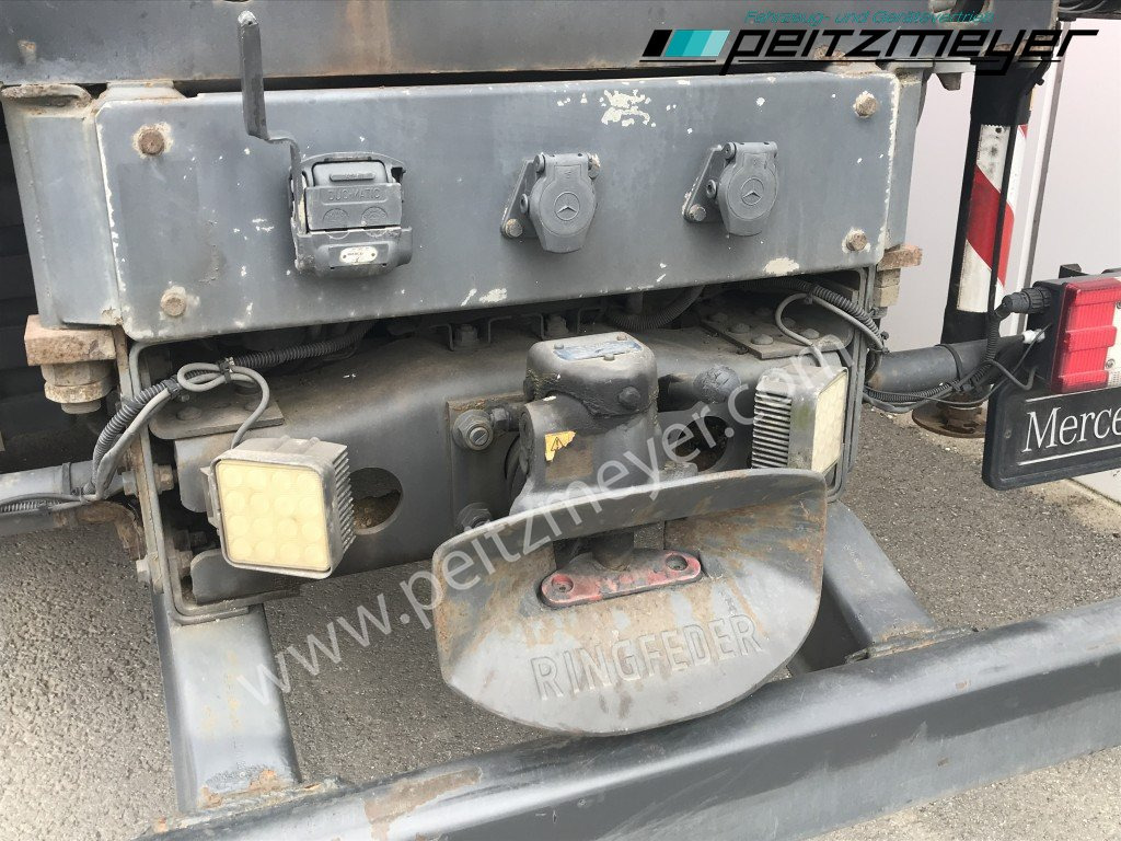 Camion plateau, Camion grue MERCEDES-BENZ Actros 2536 LL Pritsche HMF Heckkran m. Zange Baustoff: photos 31