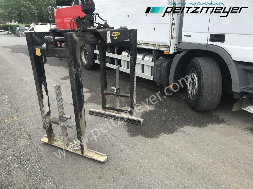 Camion plateau, Camion grue MERCEDES-BENZ Actros 2536 LL Pritsche HMF Heckkran m. Zange Baustoff: photos 19