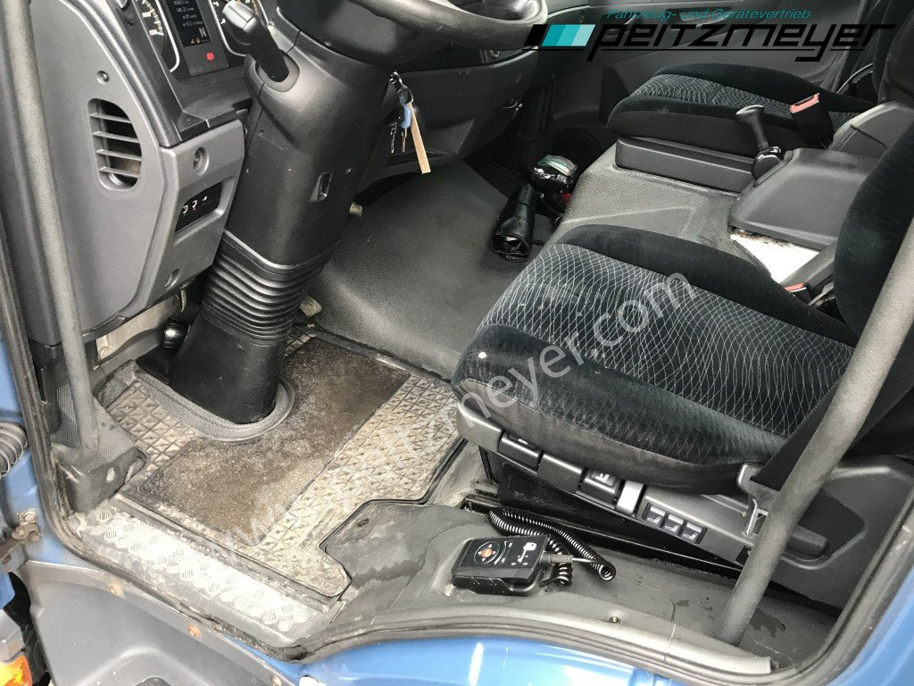 Camion fourgon MERCEDES-BENZ Atego 818 L Koffer + LBW Euro 6, Klima, AHK,: photos 16
