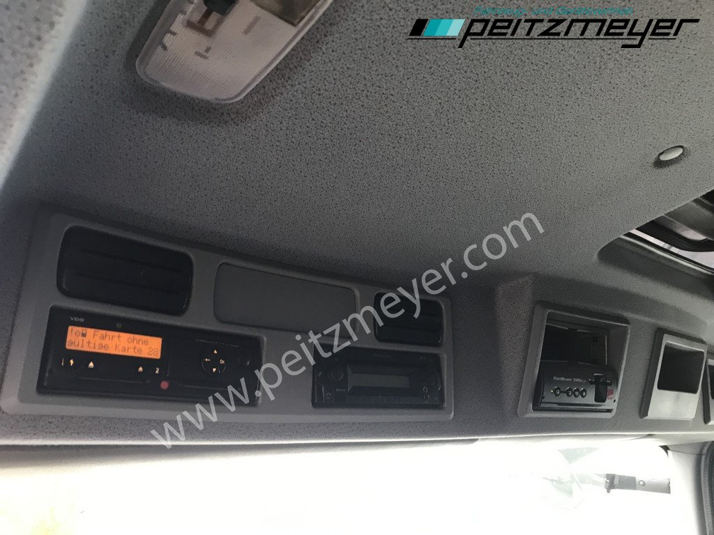Camion fourgon MERCEDES-BENZ Atego 818 L Koffer + LBW Euro 6, Klima, AHK,: photos 14