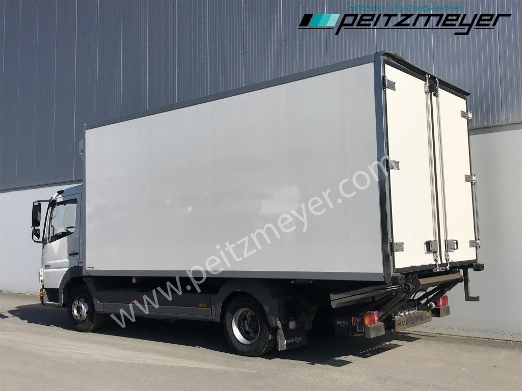 MERCEDES-BENZ Atego 818 L Tiefkühlkoffer m. Trennwand, Thermok T 800, LBW - Camion frigorifique: photos 4 MERCEDES-BENZ Atego 818 L Tiefkühlkoffer m. Trennwand, Thermok T 800, LBW - Camion frigorifique: photos 4