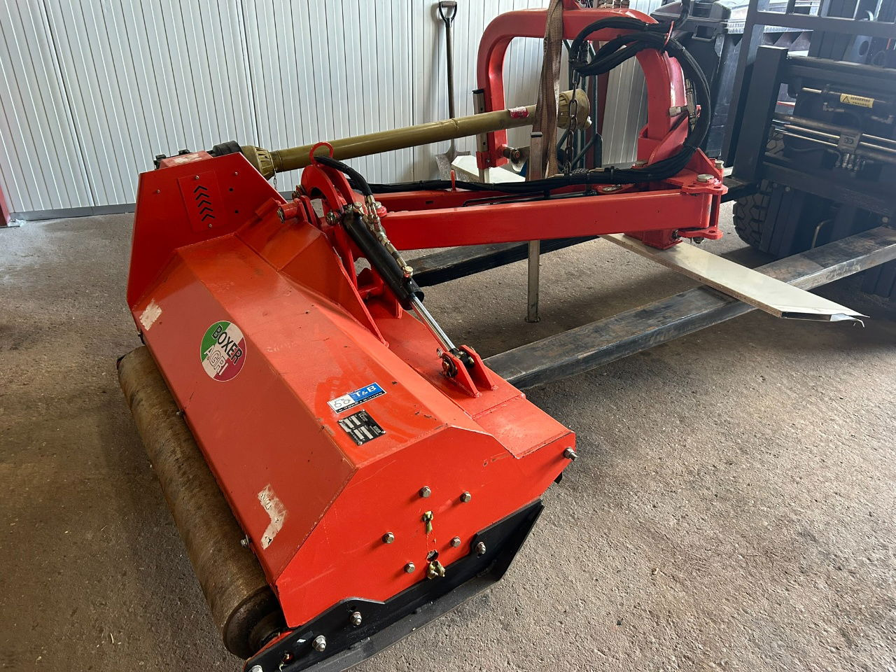 Boxer Boxer agroculture agf140 - Broyeur d'accotement: photos 1 Boxer Boxer agroculture agf140 - Broyeur d'accotement: photos 1