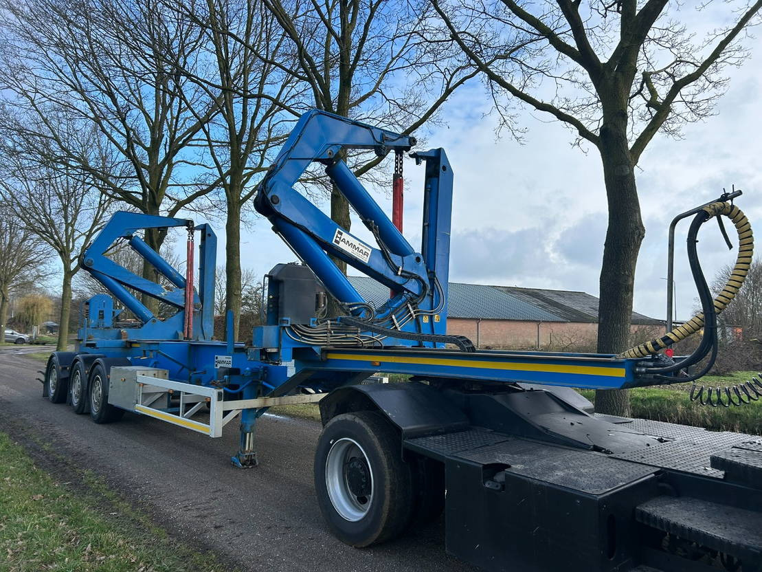 Hammar Sideloader 160 E / 20ft - 2 x 20 ft - 40 - Containers / 33 tons lifting c - Semi-remorque porte-conteneur/ Caisse mobile: photos 5 Hammar Sideloader 160 E / 20ft - 2 x 20 ft - 40 - Containers / 33 tons lifting c - Semi-remorque porte-conteneur/ Caisse mobile: photos 5