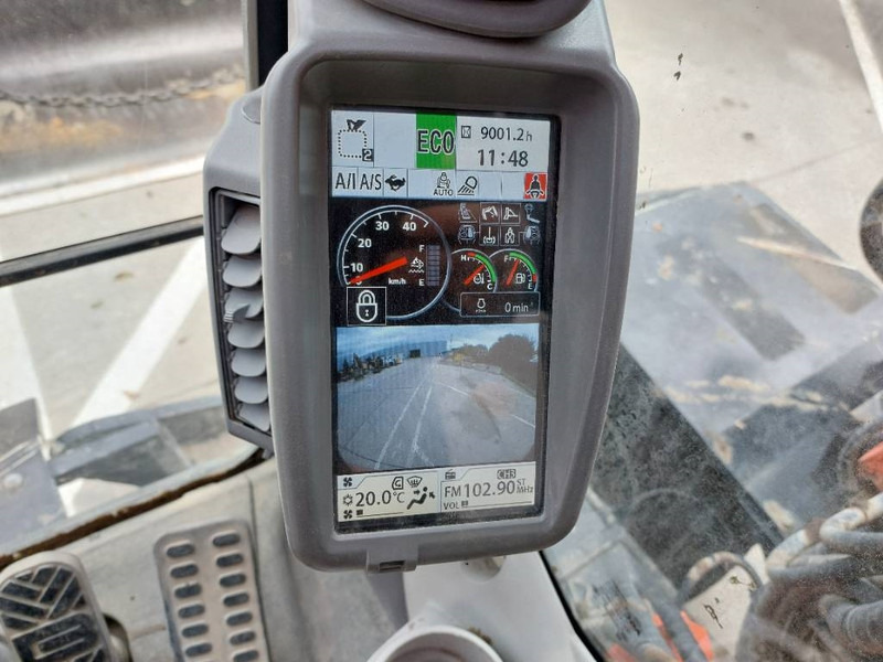 Pelle sur pneus Hitachi ZX170W-6 (+ Rototilt R5): photos 8