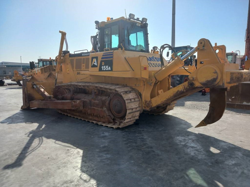 Komatsu D155A-6R (4 Pcs available in Abu Dhabi) - Bulldozer: photos 2 Komatsu D155A-6R (4 Pcs available in Abu Dhabi) - Bulldozer: photos 2