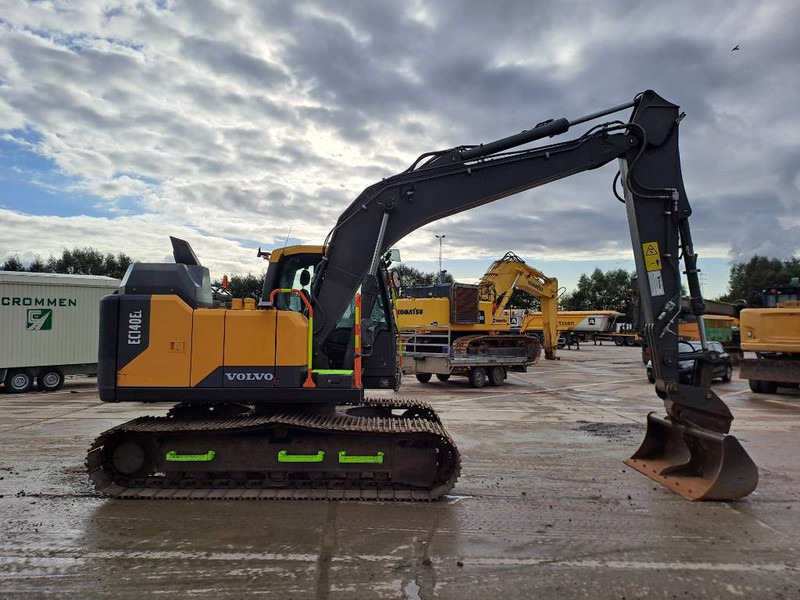 Volvo EC 140 EL - Pelle sur chenille: photos 5 Volvo EC 140 EL - Pelle sur chenille: photos 5