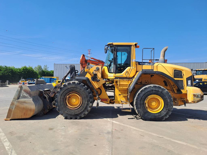 Volvo L 180 G - Chargeuse sur pneus: photos 1 Volvo L 180 G - Chargeuse sur pneus: photos 1