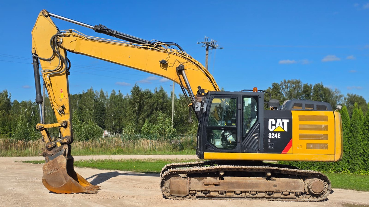 CATERPILLAR 324E - Pelle sur chenille: photos 3 CATERPILLAR 324E - Pelle sur chenille: photos 3