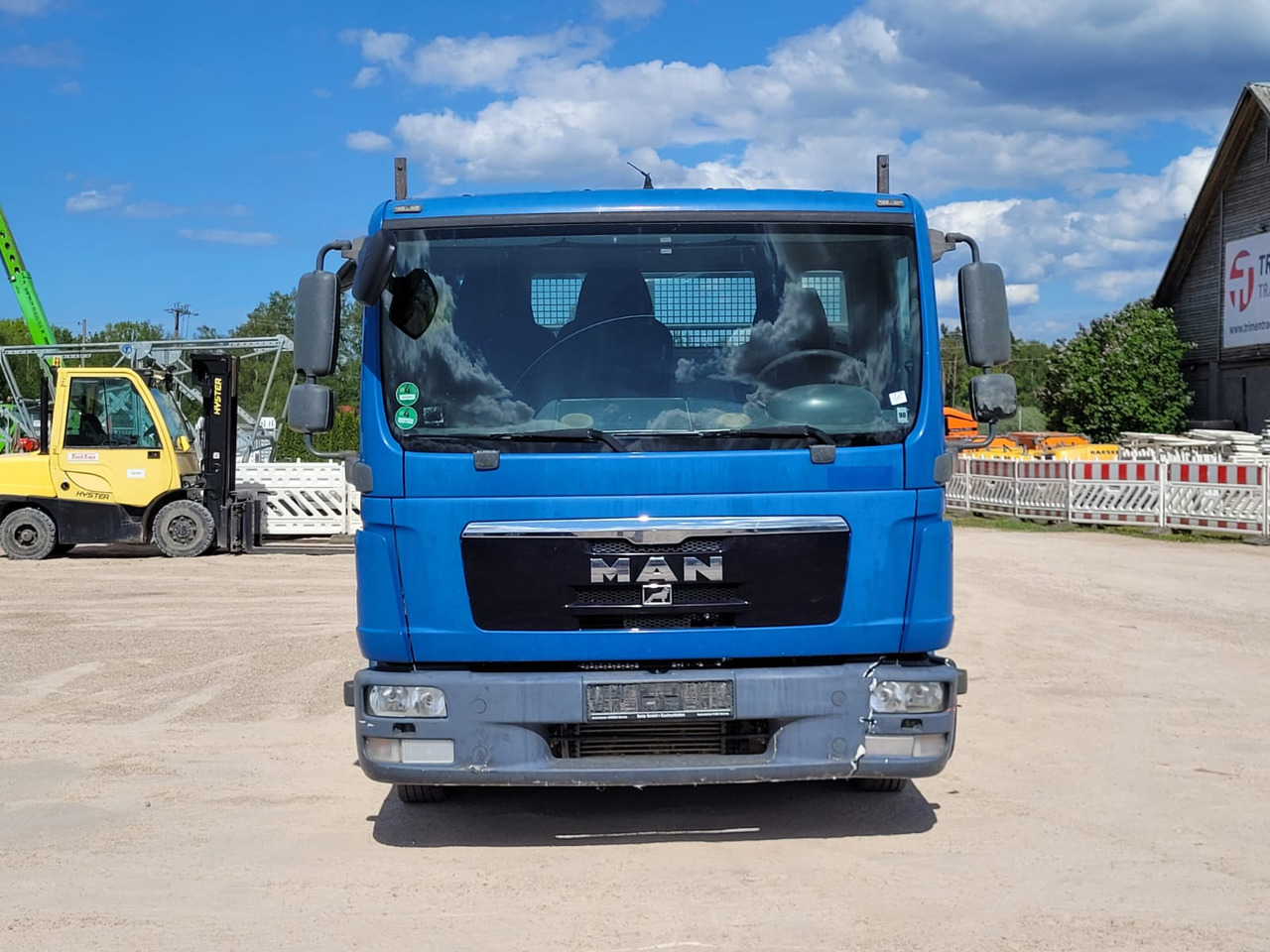 Camion benne MAN TGL 8.180: photos 20 Camion benne MAN TGL 8.180: photos 20