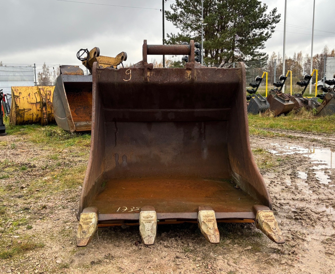 Miller 1200mm - Godet pour pelle pour Pelle: photos 4 Miller 1200mm - Godet pour pelle pour Pelle: photos 4