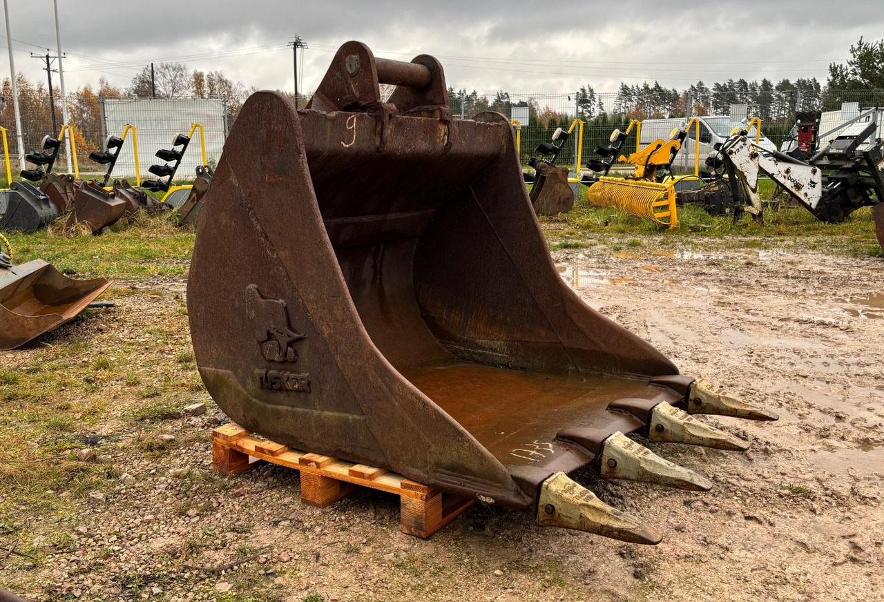 Miller 1200mm - Godet pour pelle pour Pelle: photos 2 Miller 1200mm - Godet pour pelle pour Pelle: photos 2