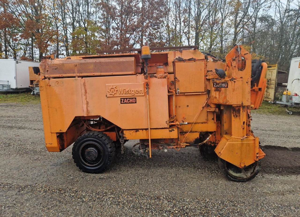 WIRTGEN SF1000C - Fraiseuse à froid: photos 3 WIRTGEN SF1000C - Fraiseuse à froid: photos 3