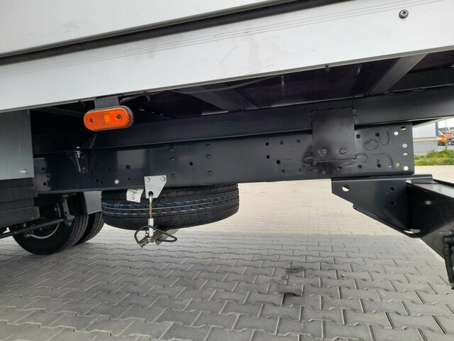 IVECO Daily 70C16H3.0 - CLIMA+ PRITSCHE... - Utilitaire plateau: photos 3 IVECO Daily 70C16H3.0 - CLIMA+ PRITSCHE... - Utilitaire plateau: photos 3