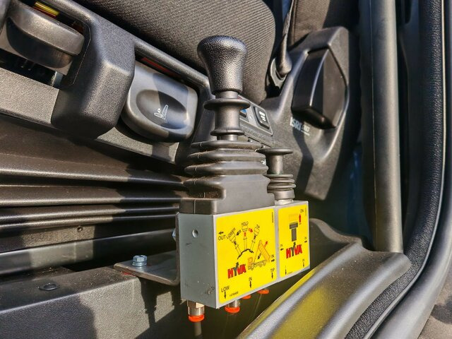 IVECO EuroCargo ML150E28WS EVI_E 4x4 Kipperwanne/CONF... - Camion benne: photos 3 IVECO EuroCargo ML150E28WS EVI_E 4x4 Kipperwanne/CONF... - Camion benne: photos 3