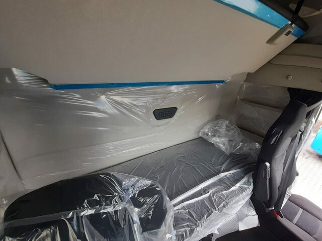 IVECO S-Way AS260S46Y/P-AERO+LIVING&COMFORT PACK... - Châssis cabine: photos 5 IVECO S-Way AS260S46Y/P-AERO+LIVING&COMFORT PACK... - Châssis cabine: photos 5