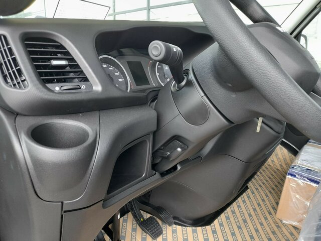 IVECO Daily 70C16H3.0 - D70C KLIMA+KOMFORT... - Véhicule utilitaire: photos 2 IVECO Daily 70C16H3.0 - D70C KLIMA+KOMFORT... - Véhicule utilitaire: photos 2