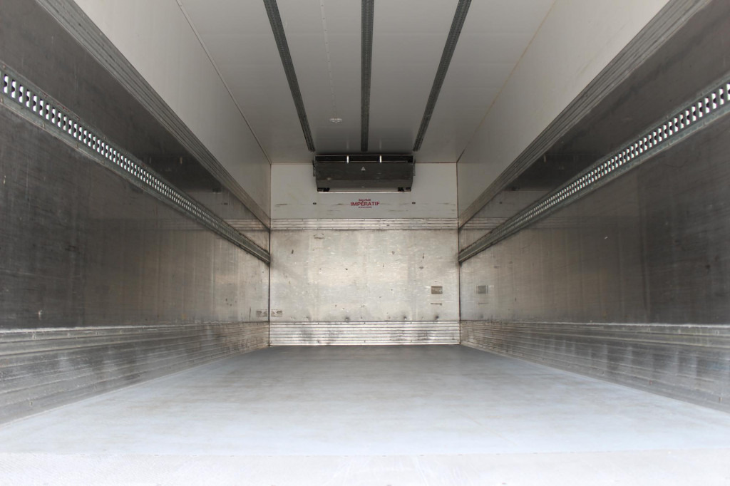 Daf LF 310 E6 CS 1050 Silent Tür+LBW Strom FRC 2028 - Camion frigorifique: photos 2 Daf LF 310 E6 CS 1050 Silent Tür+LBW Strom FRC 2028 - Camion frigorifique: photos 2