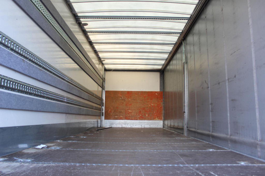 MAN TGM 18.290 Plane-Koffer 7,5 m Klima 499TKm - Camion à rideaux coulissants: photos 5 MAN TGM 18.290 Plane-Koffer 7,5 m Klima 499TKm - Camion à rideaux coulissants: photos 5