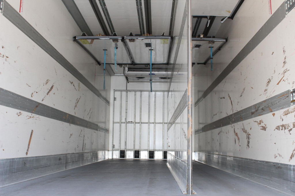 Mercedes-Benz Antos 2536 E6 CS 1250Mt Tri-temp LBW TW ATP - Camion frigorifique: photos 4 Mercedes-Benz Antos 2536 E6 CS 1250Mt Tri-temp LBW TW ATP - Camion frigorifique: photos 4