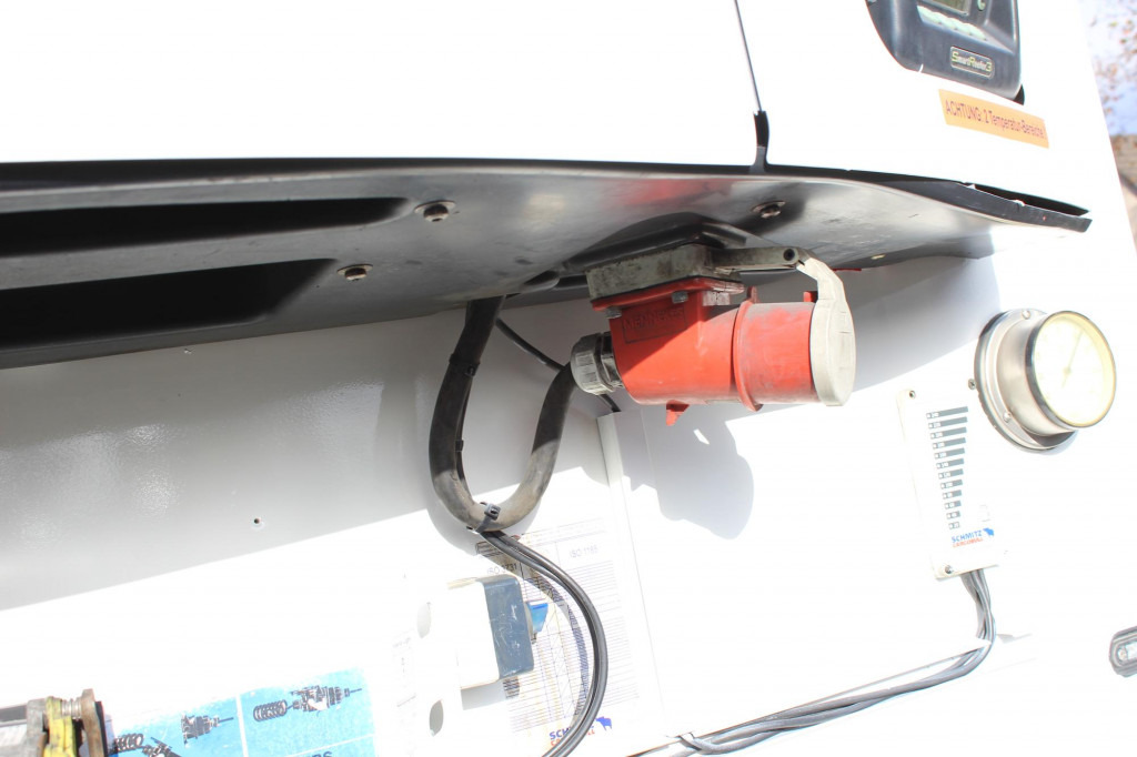 SCHMITZ Thermo King SLXi Spectrum Bi MultiTemp DS Strom - Semi-remorque frigorifique: photos 5 SCHMITZ Thermo King SLXi Spectrum Bi MultiTemp DS Strom - Semi-remorque frigorifique: photos 5