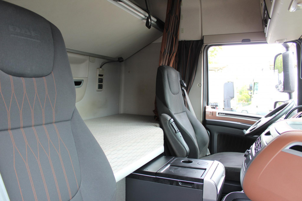 Daf XF  480 SC Retarder  Standklima  Kühlbox  2 Tanks - Tracteur routier: photos 2 Daf XF  480 SC Retarder  Standklima  Kühlbox  2 Tanks - Tracteur routier: photos 2