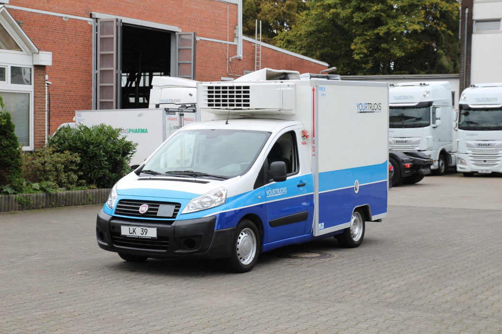 Fiat Scudo Thermo King V-500Max Tiefkühl Strom FRCX - Véhicule utilitaire: photos 1 Fiat Scudo Thermo King V-500Max Tiefkühl Strom FRCX - Véhicule utilitaire: photos 1