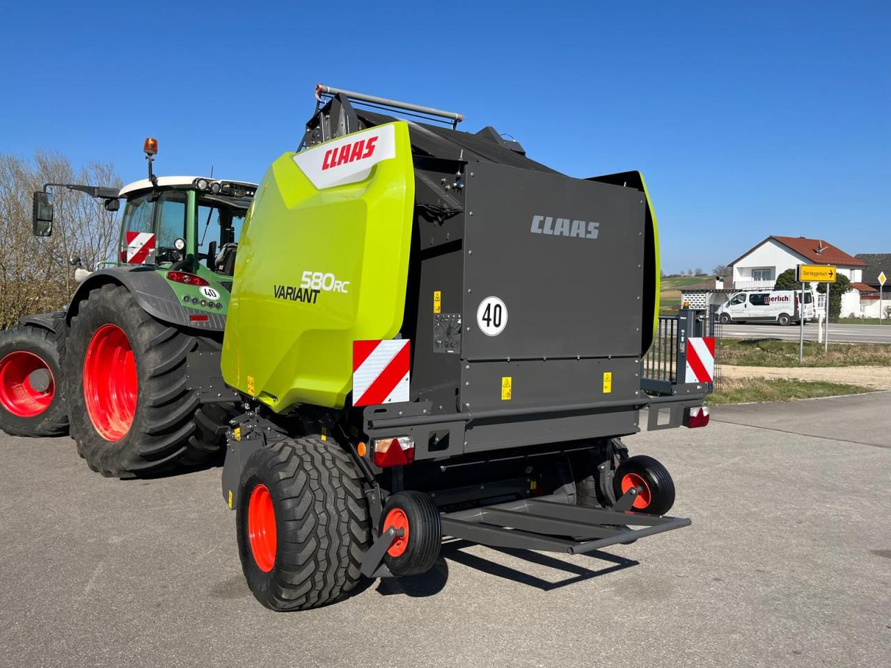 CLAAS Variant 580 RC PRO, neuwertige Rundballenpresse, Baujahr 2023, erst 39 Betriebsstunden !!! - Presse à balles rondes: photos 3 CLAAS Variant 580 RC PRO, neuwertige Rundballenpresse, Baujahr 2023, erst 39 Betriebsstunden !!! - Presse à balles rondes: photos 3
