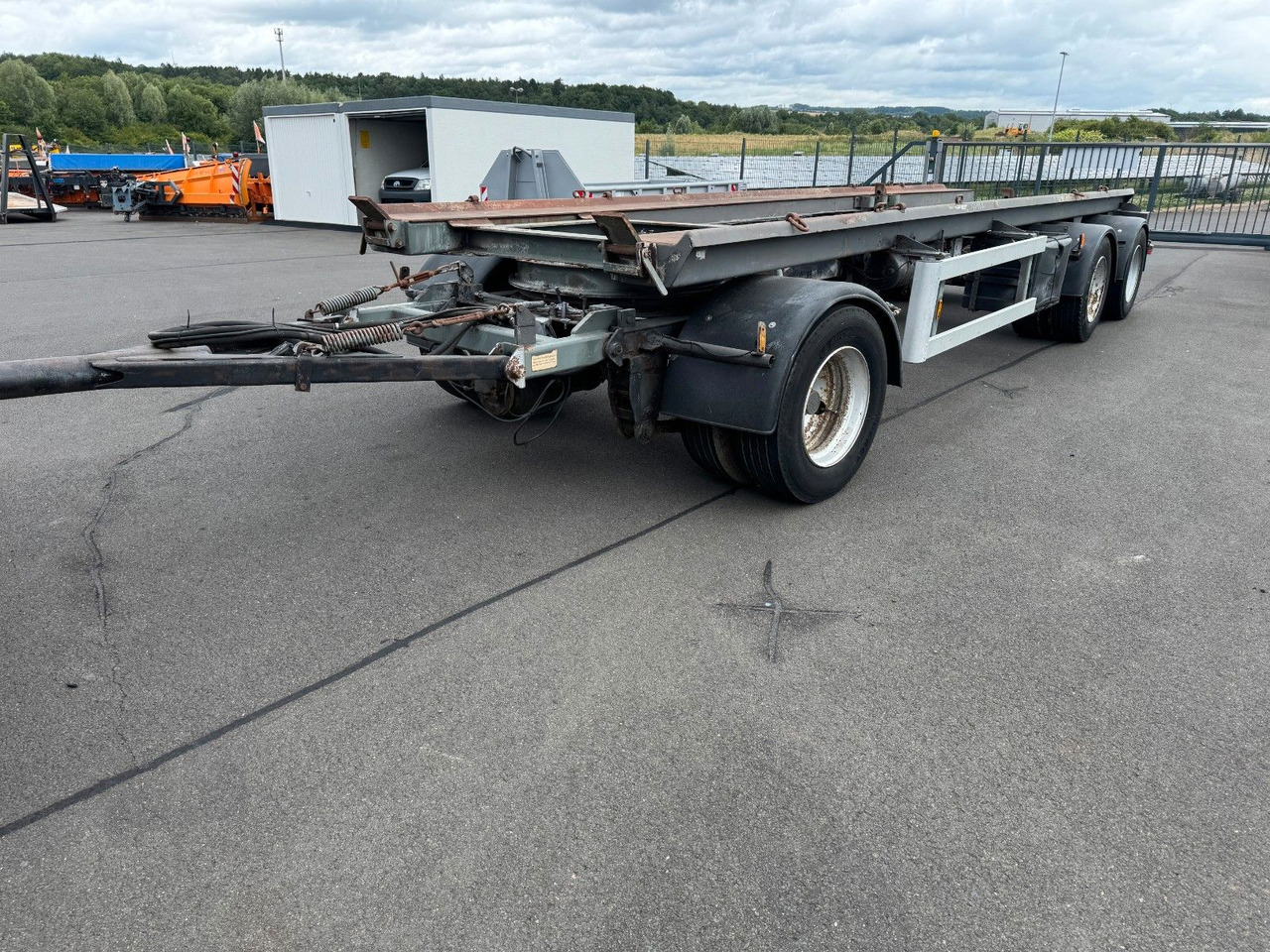 Hüffermann HMA 24.24 3- Achs- Blattfederung - Remorque ampliroll/ Multibenne: photos 3 Hüffermann HMA 24.24 3- Achs- Blattfederung - Remorque ampliroll/ Multibenne: photos 3