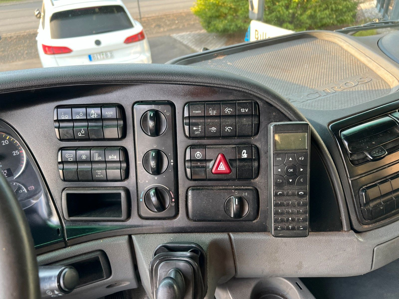 Mercedes-Benz Actros 2532 6x2 MP3 Faun Power Press 524 Mercedes-Benz Actros 2532 6x2 MP3 Faun Power Press 524 en leasing occasion Mercedes-Benz Actros 2532 6x2 MP3 Faun Power Press 524 Mercedes-Benz Actros 2532 6x2 MP3 Faun Power Press 524: photos 8