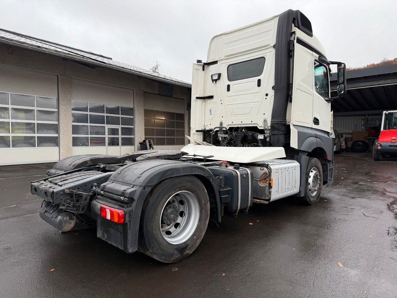 Mercedes-Benz Actros 1843 Stream Space, Hydraulik, Retarder - Tracteur routier: photos 3 Mercedes-Benz Actros 1843 Stream Space, Hydraulik, Retarder - Tracteur routier: photos 3