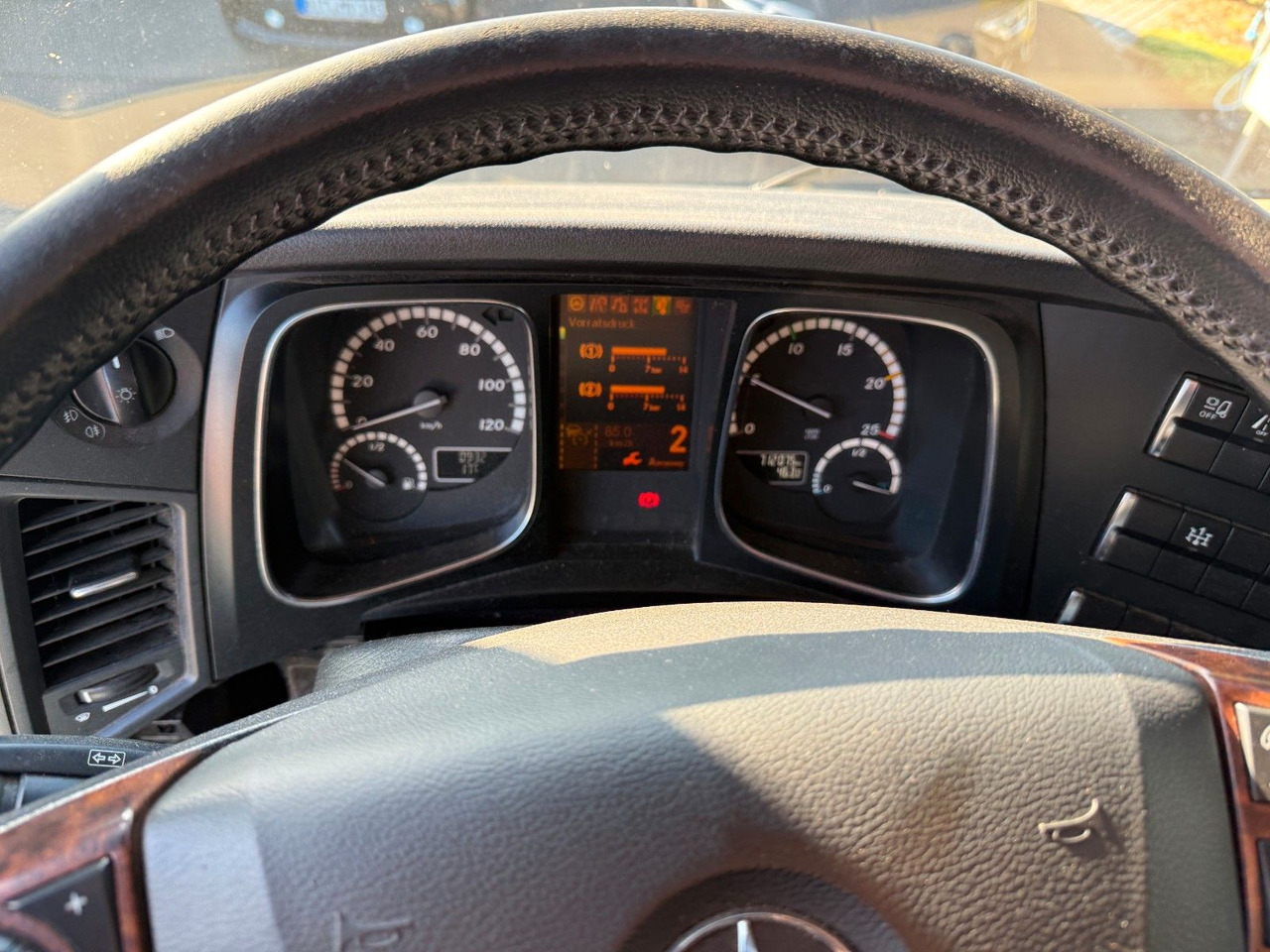 Tracteur routier Mercedes-Benz Actros 1845 Retarder,Kipphydraulik, Big Space: photos 8 Tracteur routier Mercedes-Benz Actros 1845 Retarder,Kipphydraulik, Big Space: photos 8