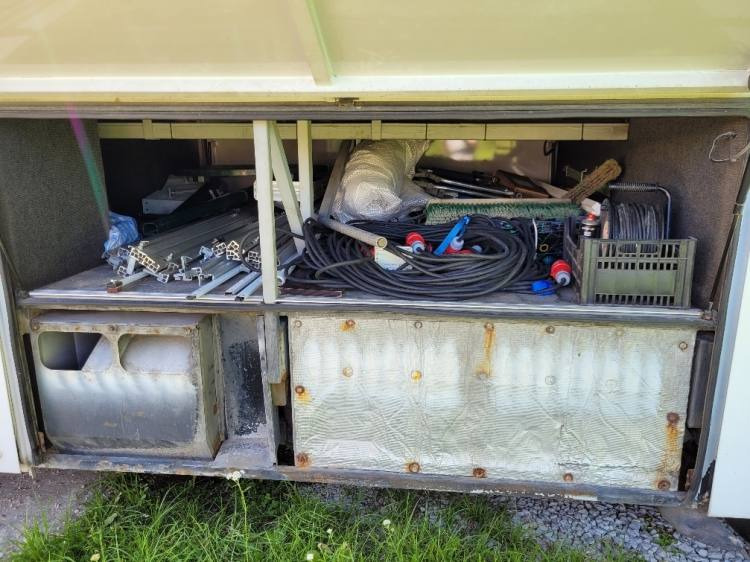 VOLVO B12M BERKHOF AXIAL70 MOTORHOME KLIMA 3.2003 - Autocar: photos 5 VOLVO B12M BERKHOF AXIAL70 MOTORHOME KLIMA 3.2003 - Autocar: photos 5