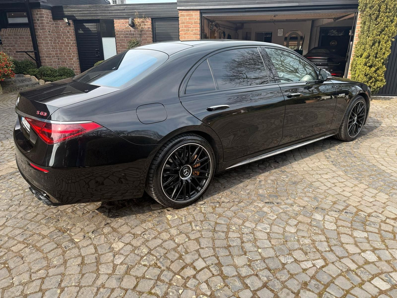 Mercedes-Benz S 63 AMG S -Klasse Lim. S 63 AMG e 4Matic+ L - Voiture: photos 4 Mercedes-Benz S 63 AMG S -Klasse Lim. S 63 AMG e 4Matic+ L - Voiture: photos 4