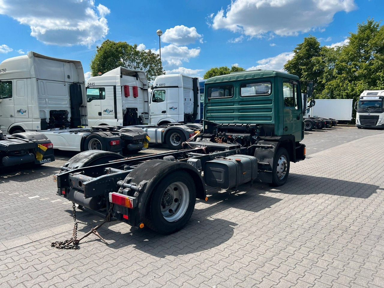 MAN 14.232 FLS - Tracteur routier: photos 3 MAN 14.232 FLS - Tracteur routier: photos 3