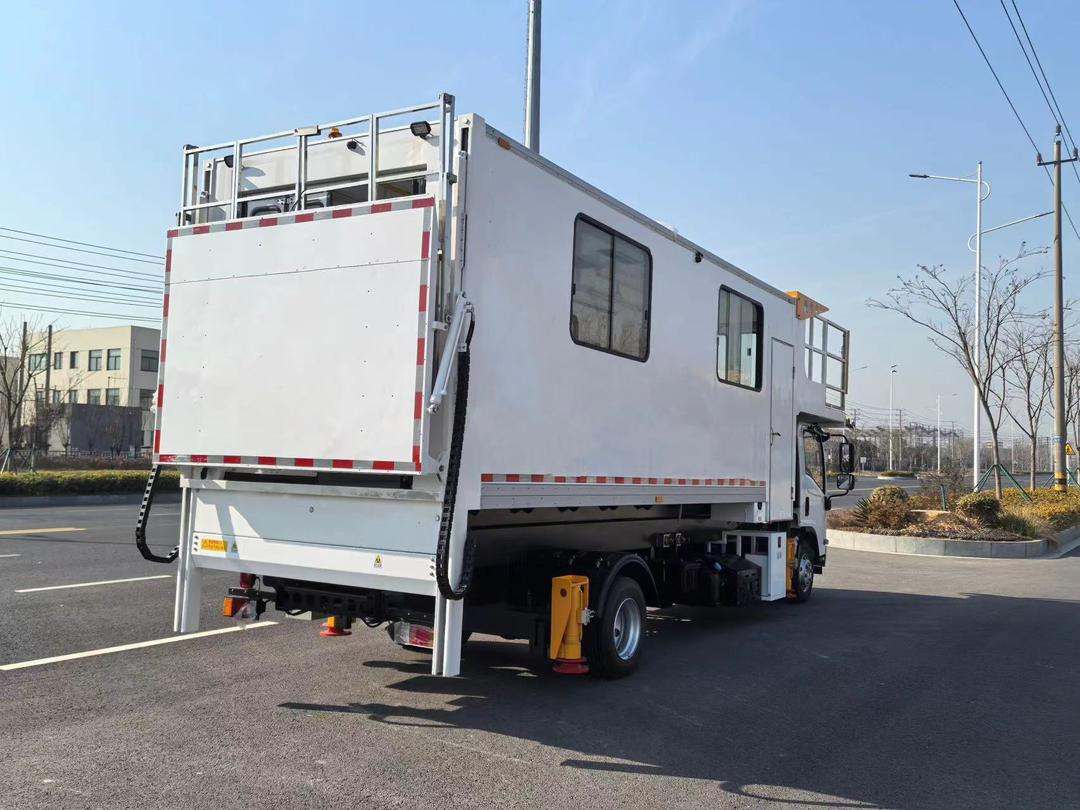 Ambulift ABG - Ambulift: photos 2 Ambulift ABG - Ambulift: photos 2