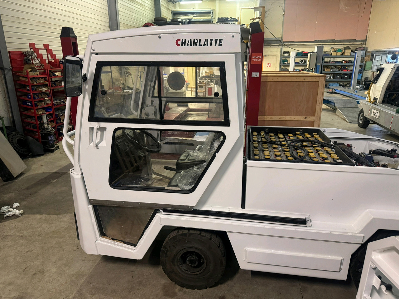 Charlatte 2012 - Tracteur à bagages: photos 2 Charlatte 2012 - Tracteur à bagages: photos 2