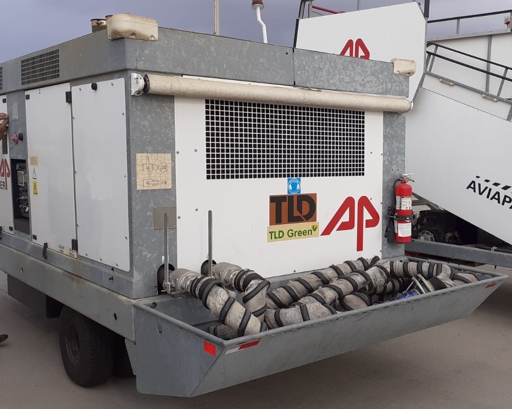 TLD - Air Business GSE ASU 600-270 - Équipement aéroportuaire: photos 1 TLD - Air Business GSE ASU 600-270 - Équipement aéroportuaire: photos 1