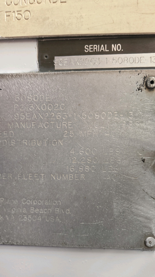Trielectron Air conditioning ACU-5080DE - Équipement aéroportuaire: photos 2 Trielectron Air conditioning ACU-5080DE - Équipement aéroportuaire: photos 2