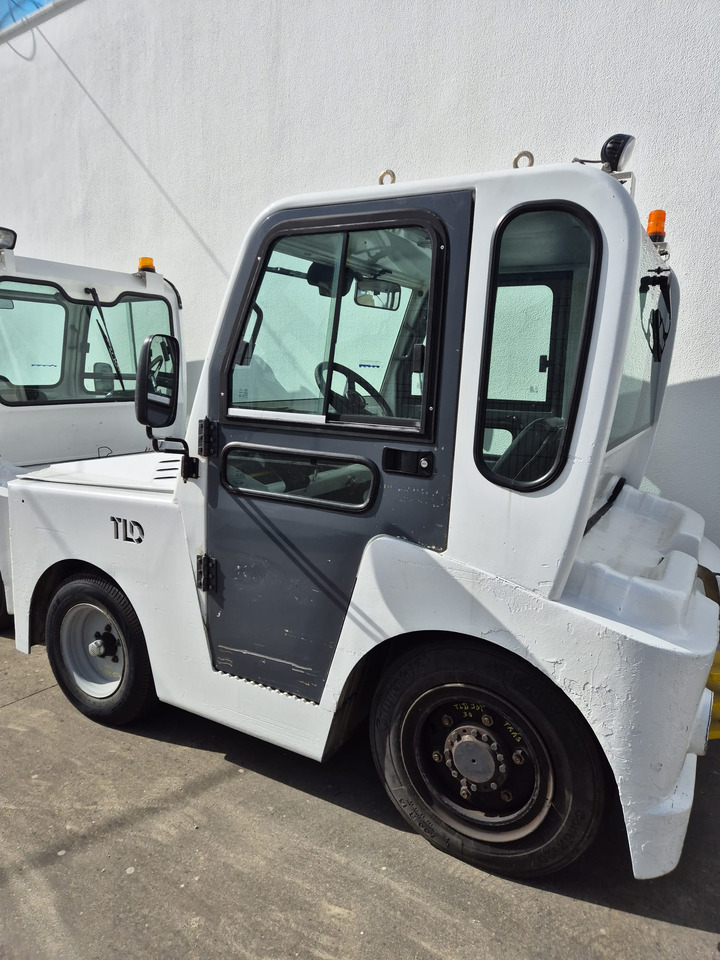 Tracteur à bagages TLD JST30: photos 6 Tracteur à bagages TLD JST30: photos 6