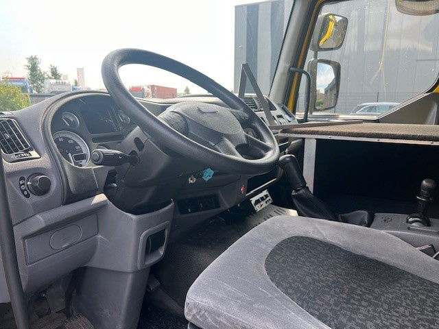 DAF LF 220 FA45.220 LF Custers T265-12.5 - Camion avec nacelle: photos 5 DAF LF 220 FA45.220 LF Custers T265-12.5 - Camion avec nacelle: photos 5