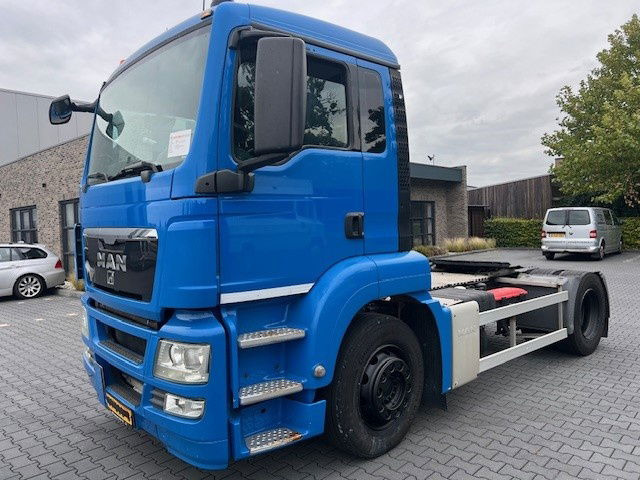MAN TGS 18.320 .320 - Tracteur routier: photos 1 MAN TGS 18.320 .320 - Tracteur routier: photos 1