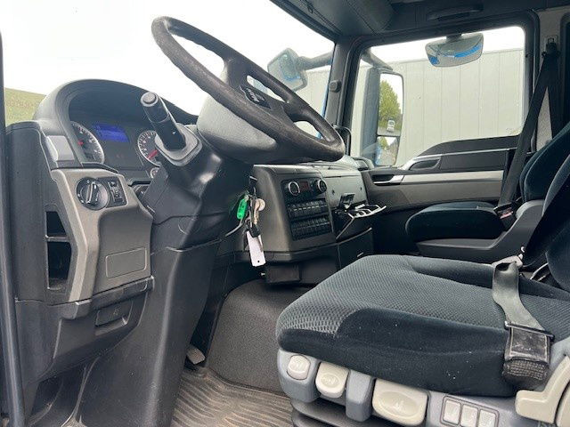 MAN TGS 18.320 .320 - Tracteur routier: photos 5 MAN TGS 18.320 .320 - Tracteur routier: photos 5