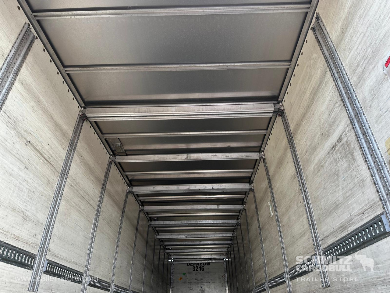 Dryfreight Standard Double deck Taillift - Semi-remorque fourgon: photos 5 Dryfreight Standard Double deck Taillift - Semi-remorque fourgon: photos 5