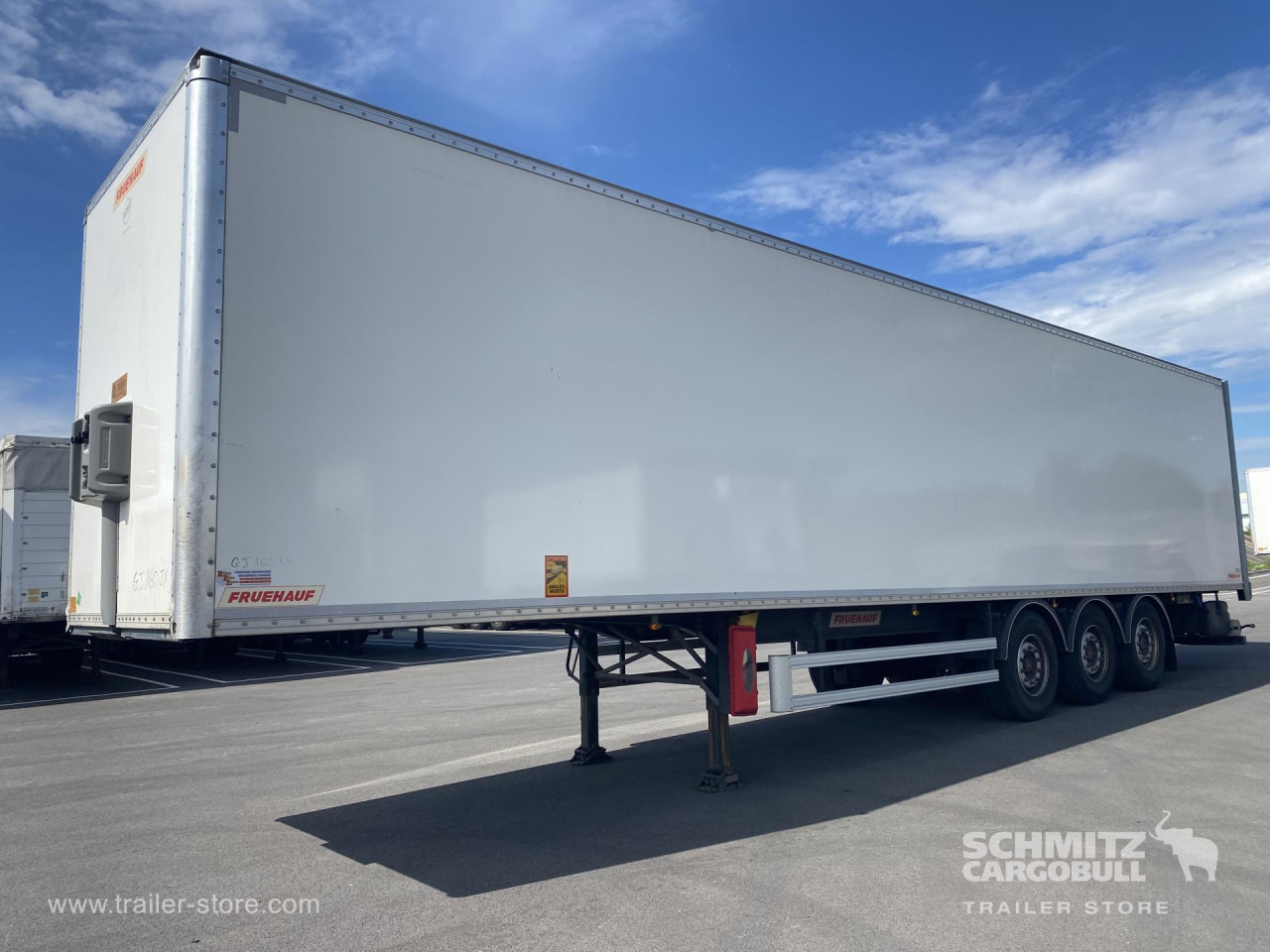 Semi-remorque fourgon FRUEHAUF Dryfreight Standard Roller shutter door: photos 9